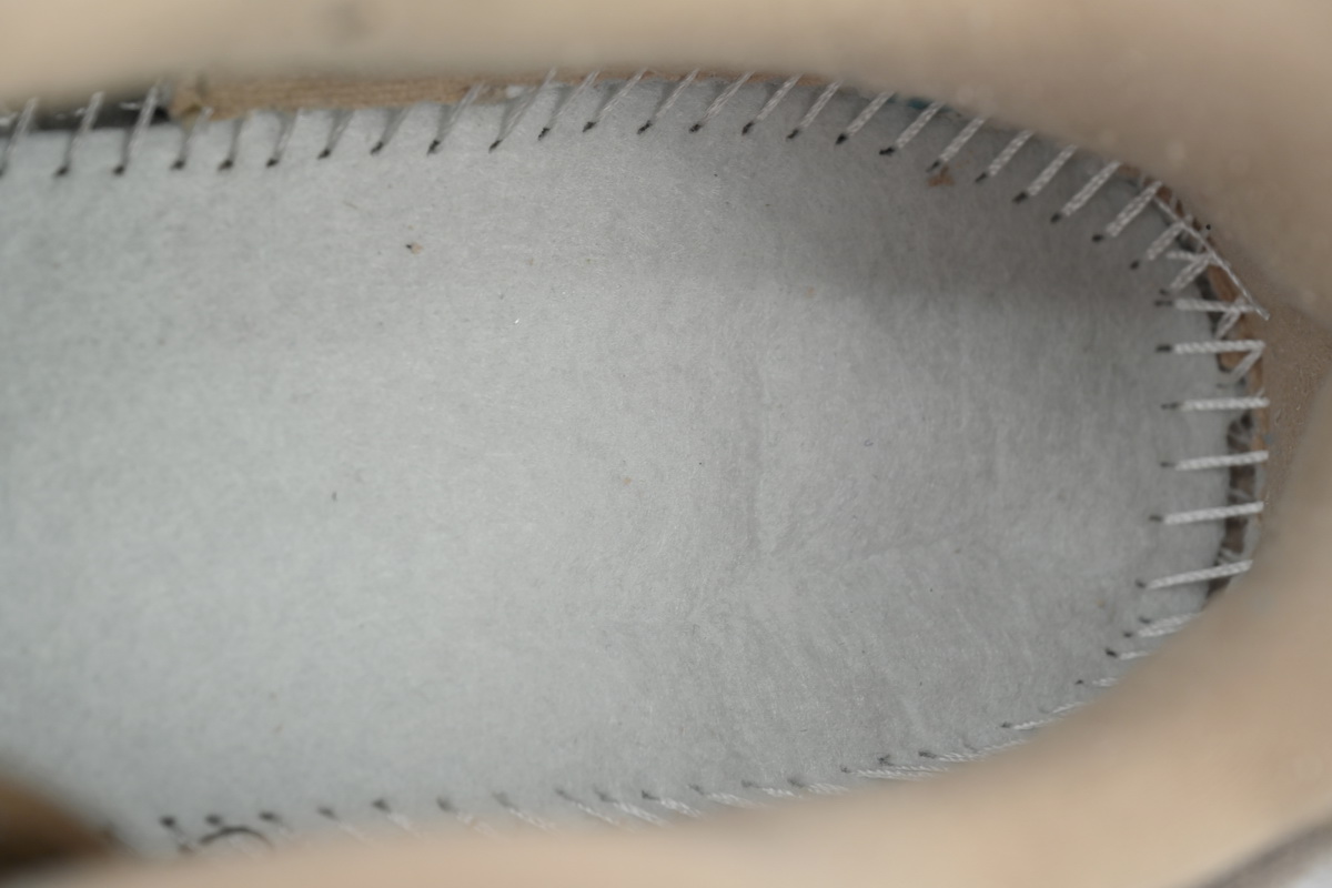 New Balance 9060 Mushroom U9060PB