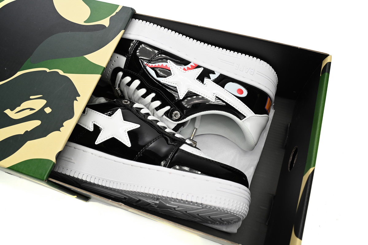 A Bathing Ape Bape Sta Low Black and White Shark 1H30-191-009