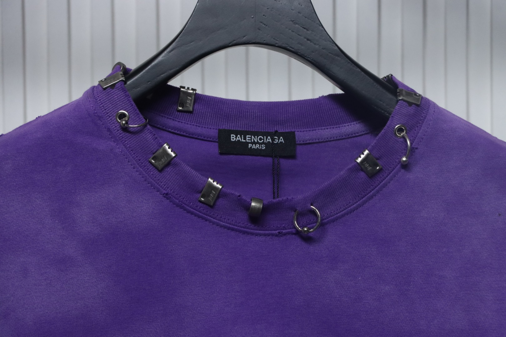 Balenciaga 23ss Rivet Puncture Washed Hole T-shirt Purple
