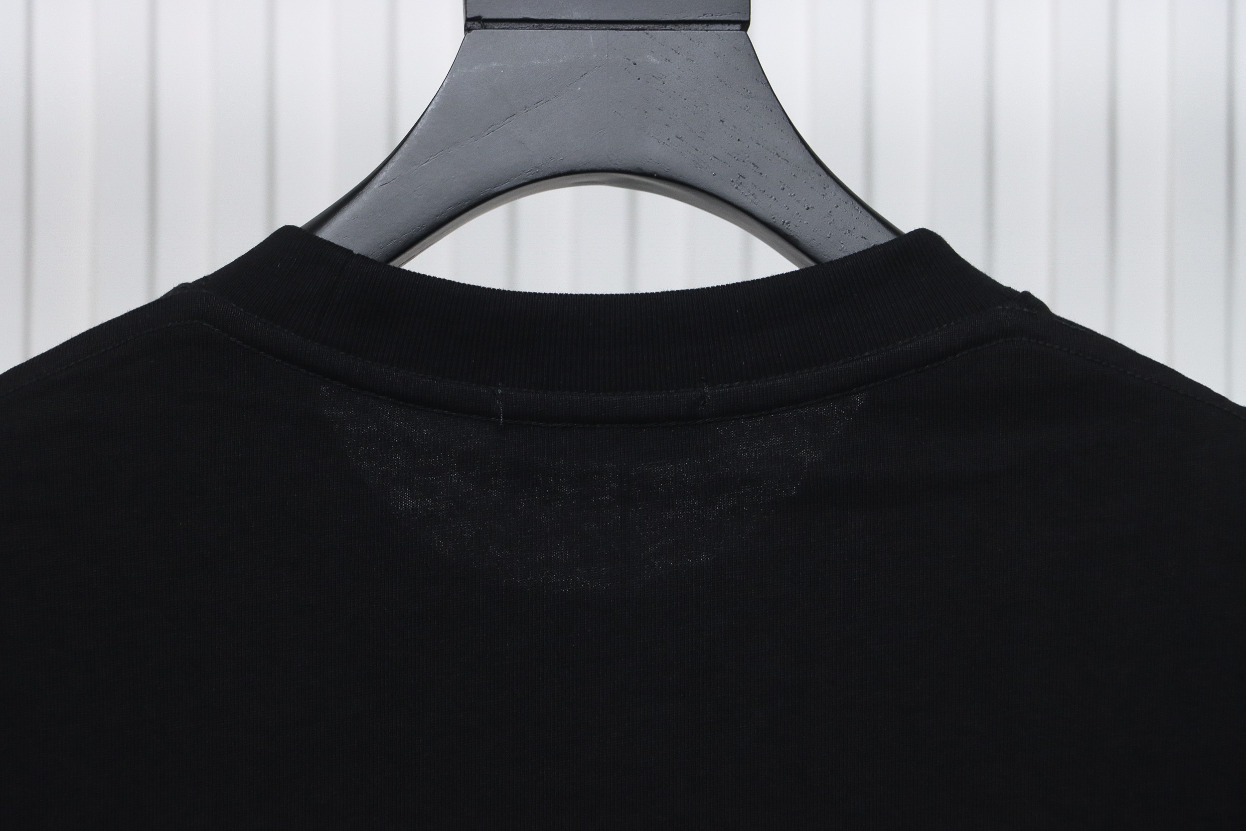 Balenciaga 24ss Pink Letter Print T-shirt Black