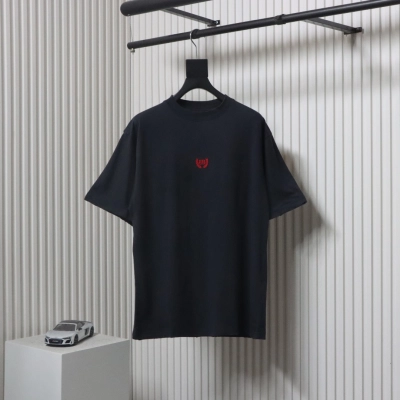 Balenciaga 25ss Bheat Ear Double B Red Label Embroidered Washed T-shirt 01
