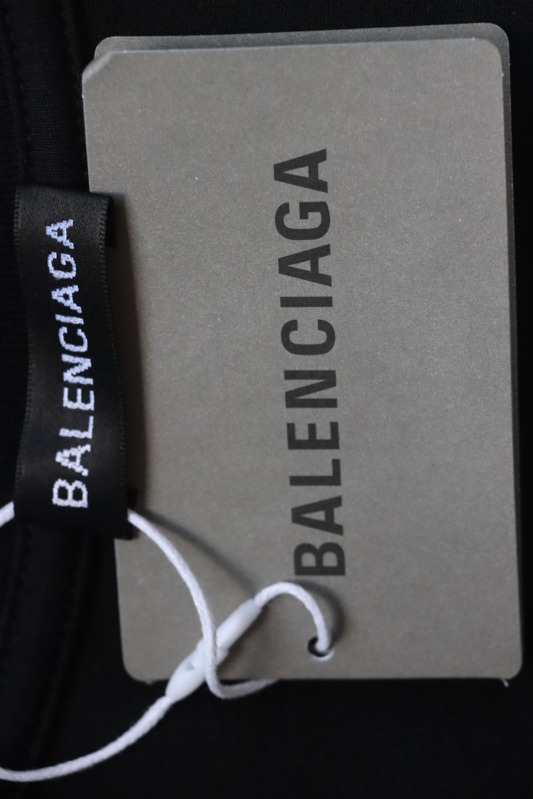 Balenciaga 25ss Dissolved Double B Letters Rhinestone Ripped T-shirt Black