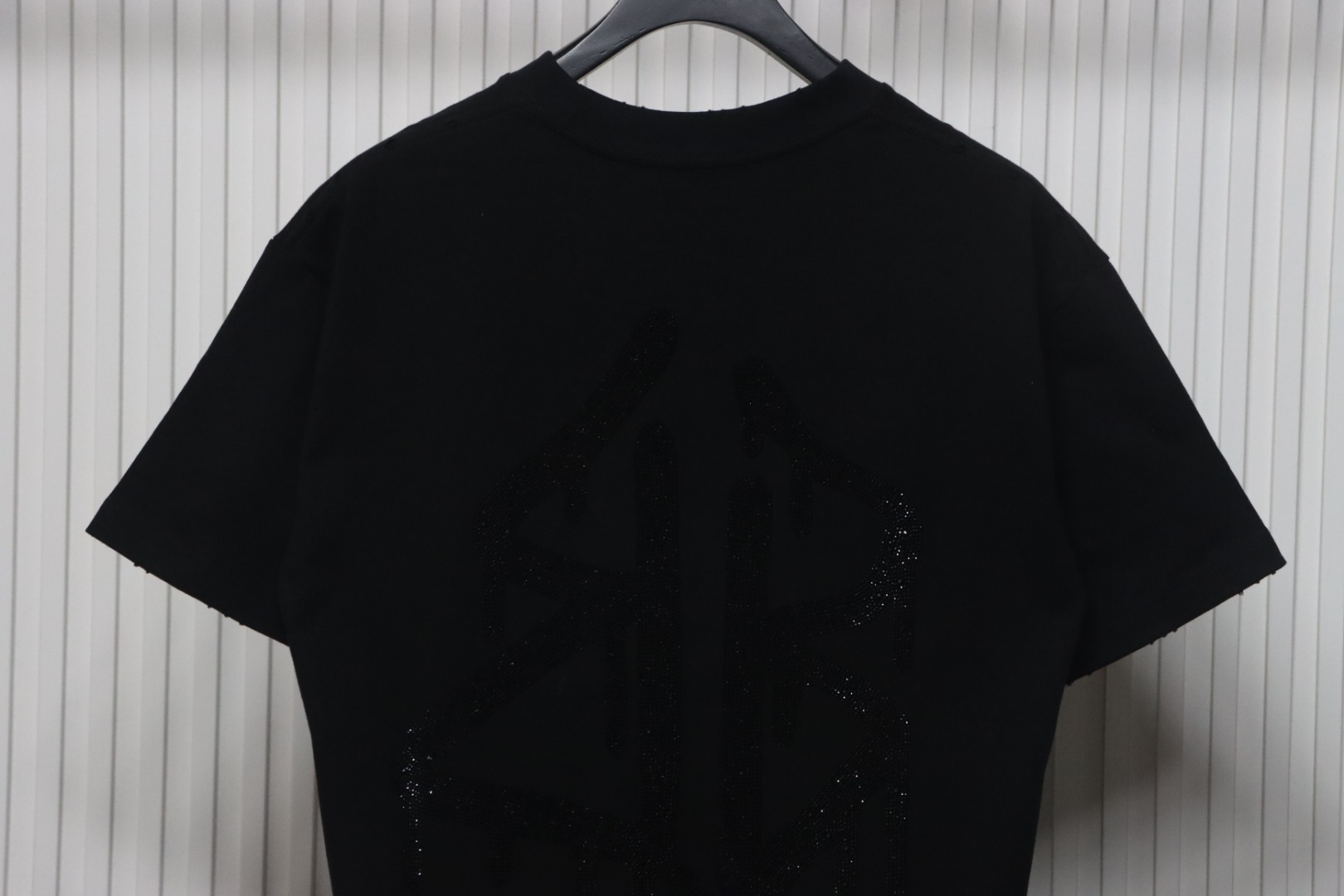 Balenciaga 25ss Dissolved Double B Letters Rhinestone Ripped T-shirt Black