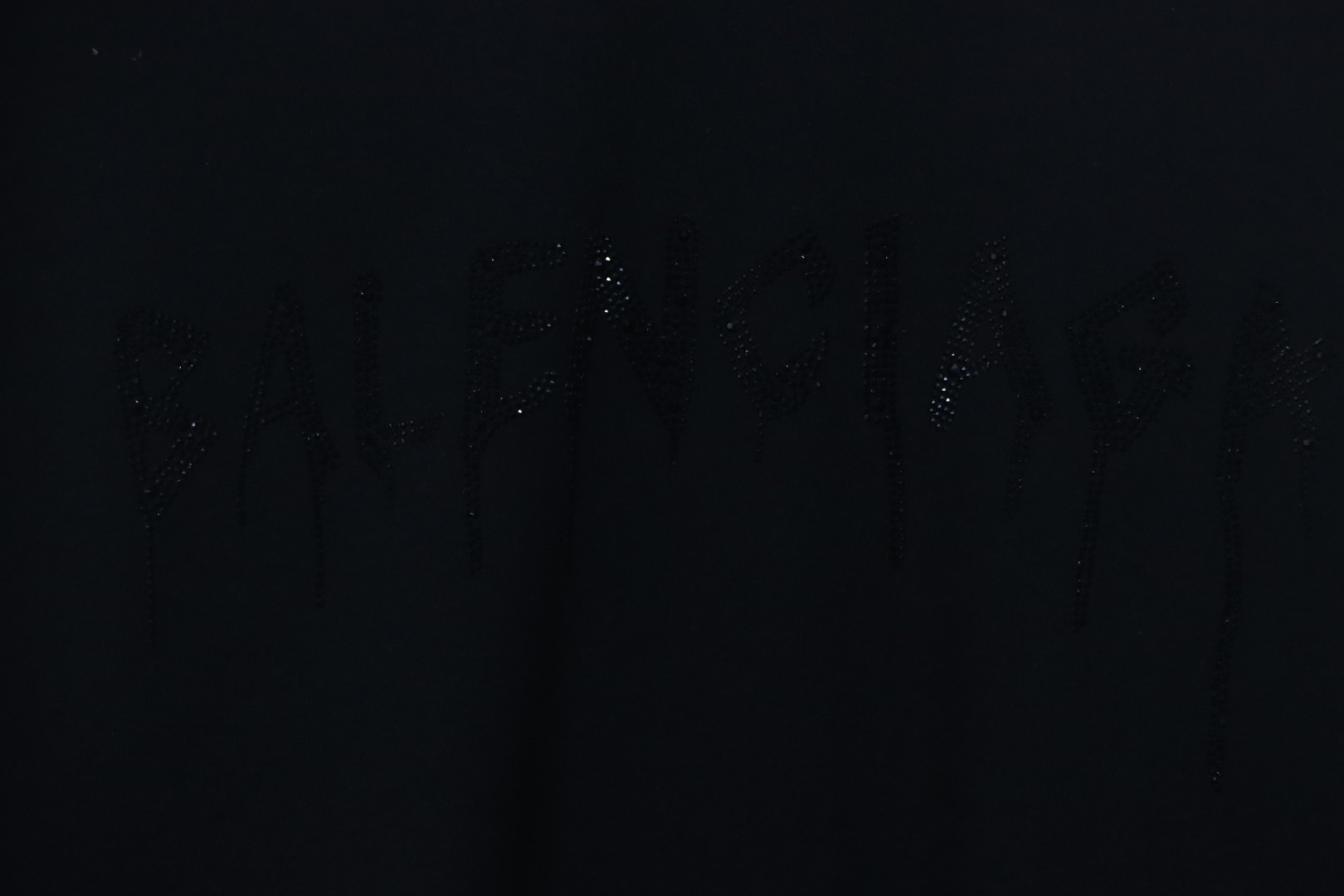 Balenciaga 25ss Dissolved Double B Letters Rhinestone Ripped T-shirt Black