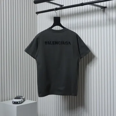 Balenciaga 25SS Embroidered Front and Back Lettering T-shirt  02