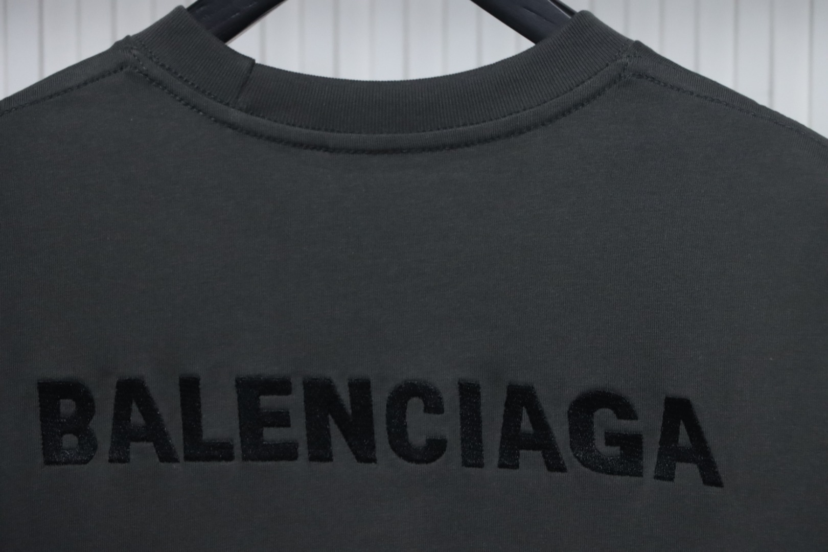 Balenciaga 25SS Embroidered Front and Back Lettering T-shirt 