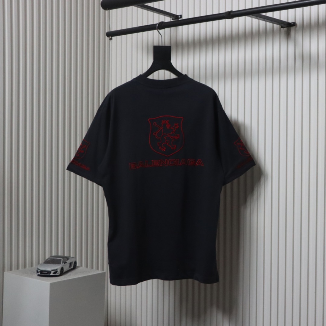 Balenciaga 25ss LION CLUB Embroidered Logo T-shirt 
