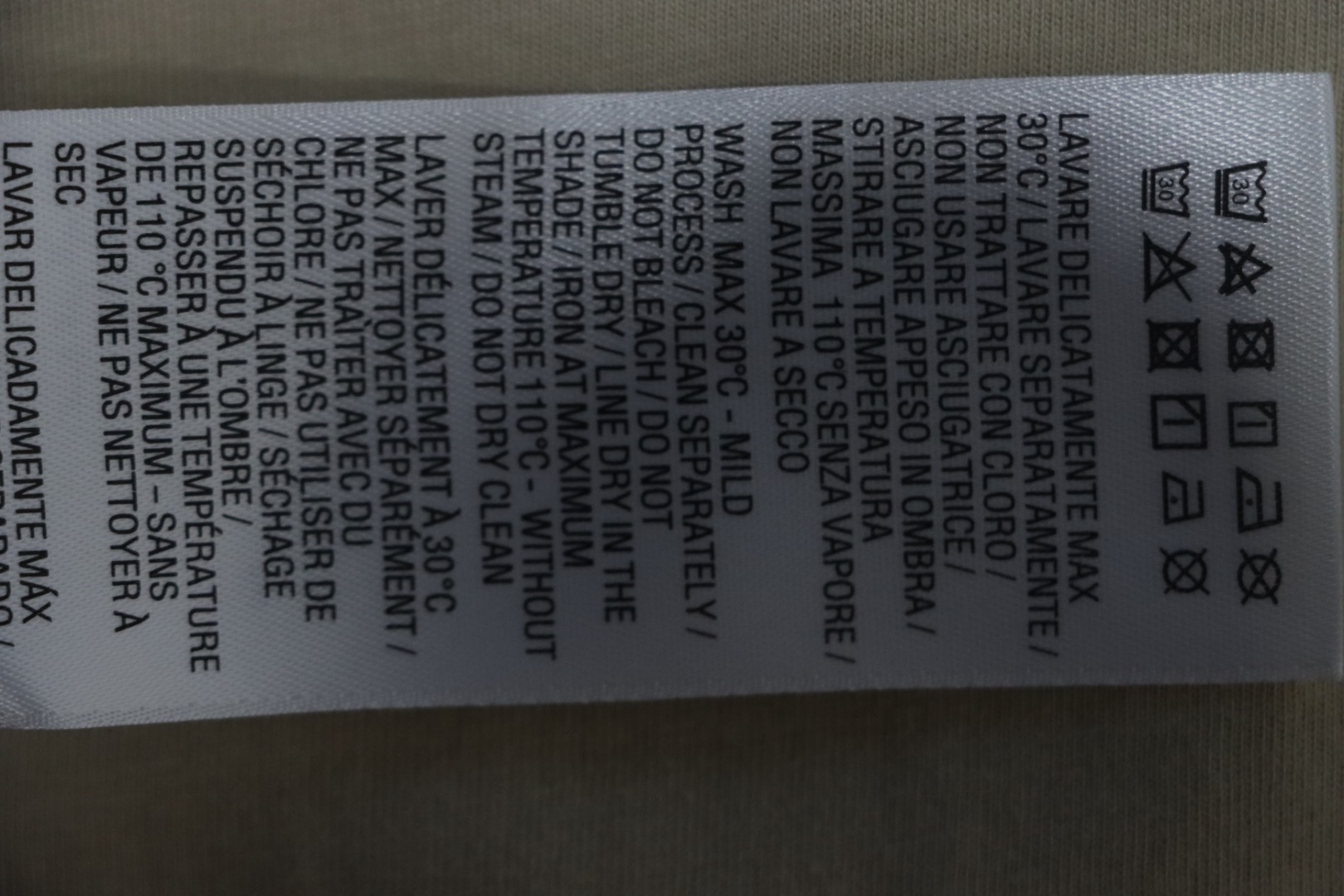 Balenciaga 25SS Reversible Coke Embroidery T-shirt