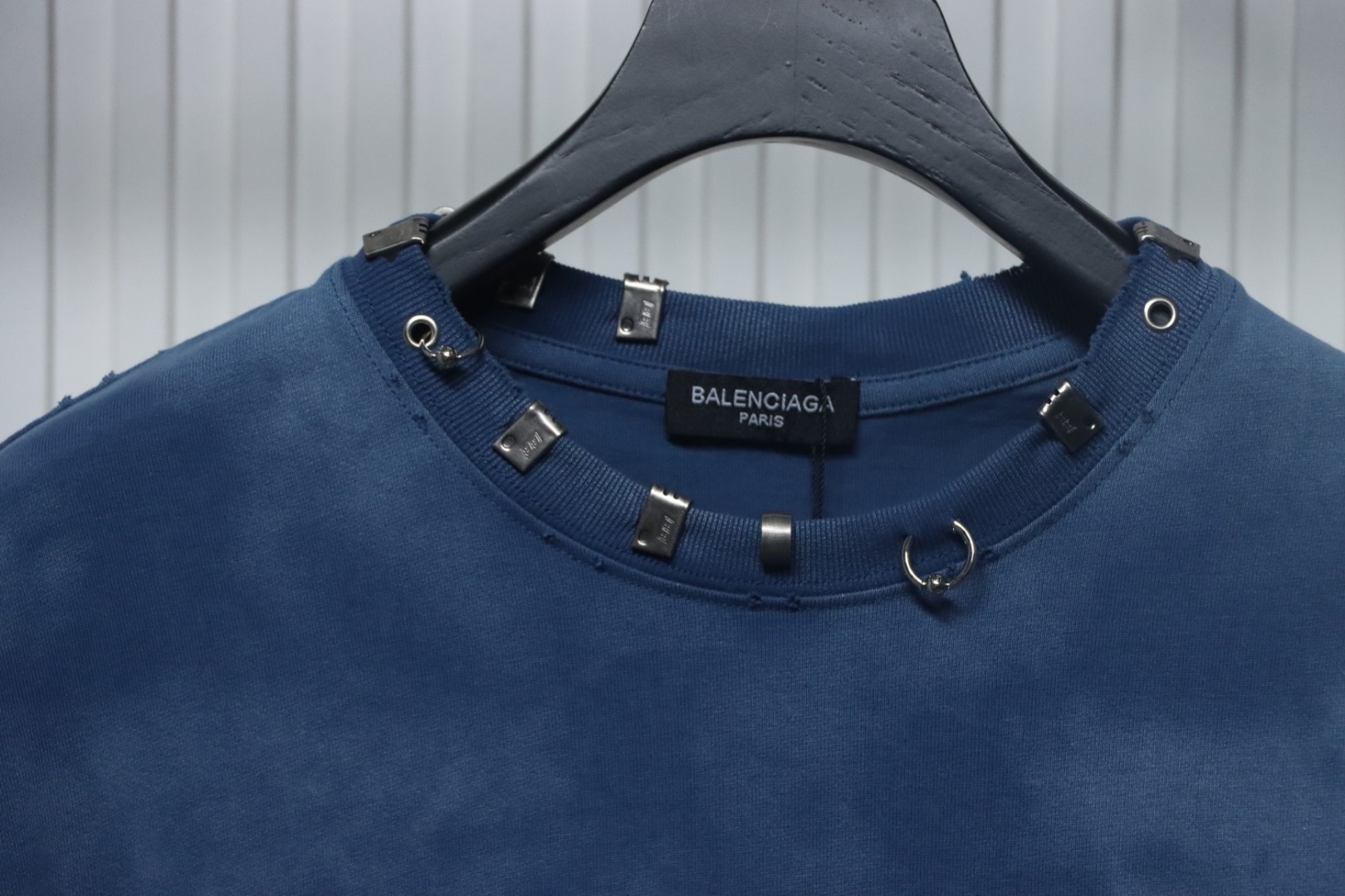 Balenciaga 23ss Rivet Puncture Washed Hole T-shirt Blue