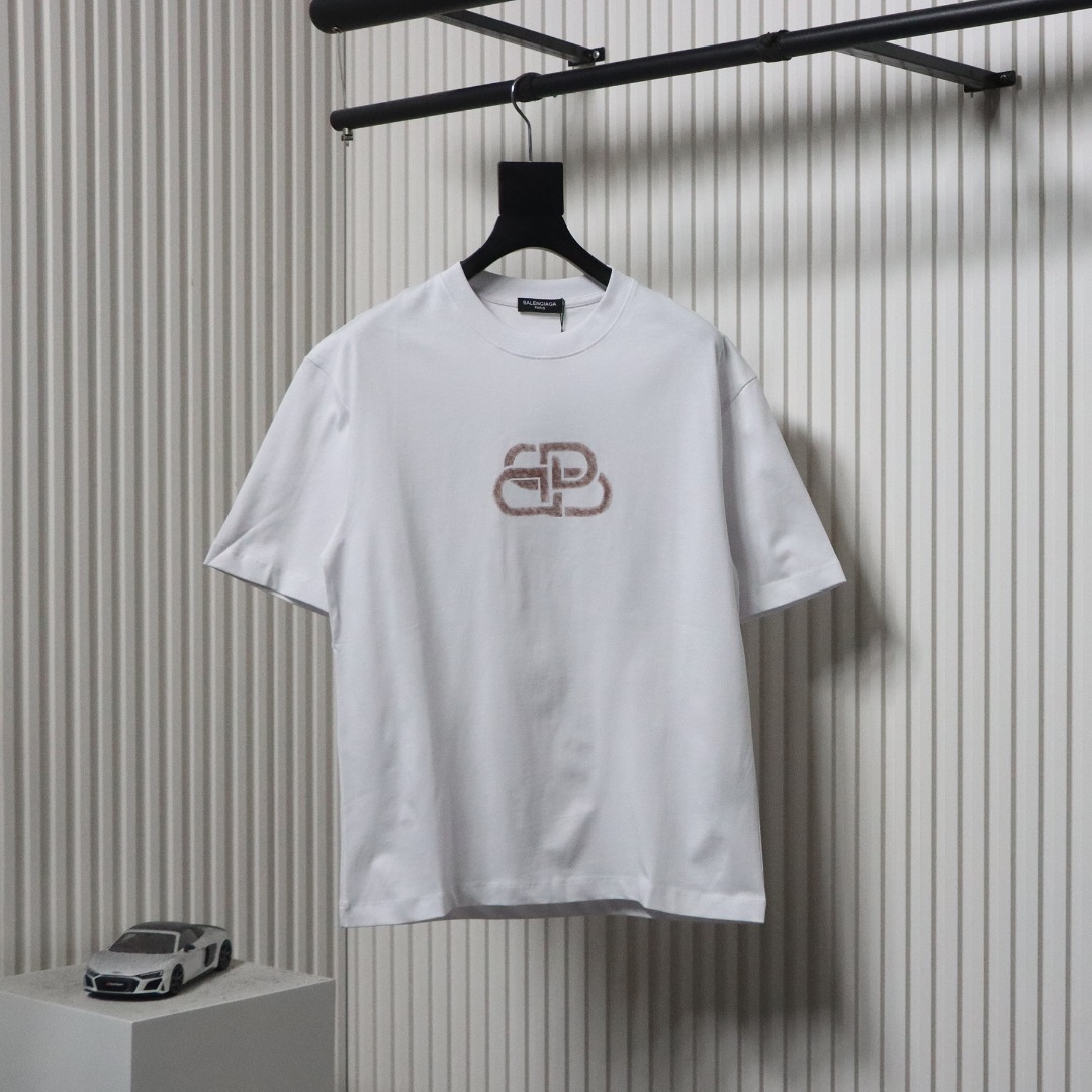 Balenciaga 24ss Distressed Lock Print T-shirt