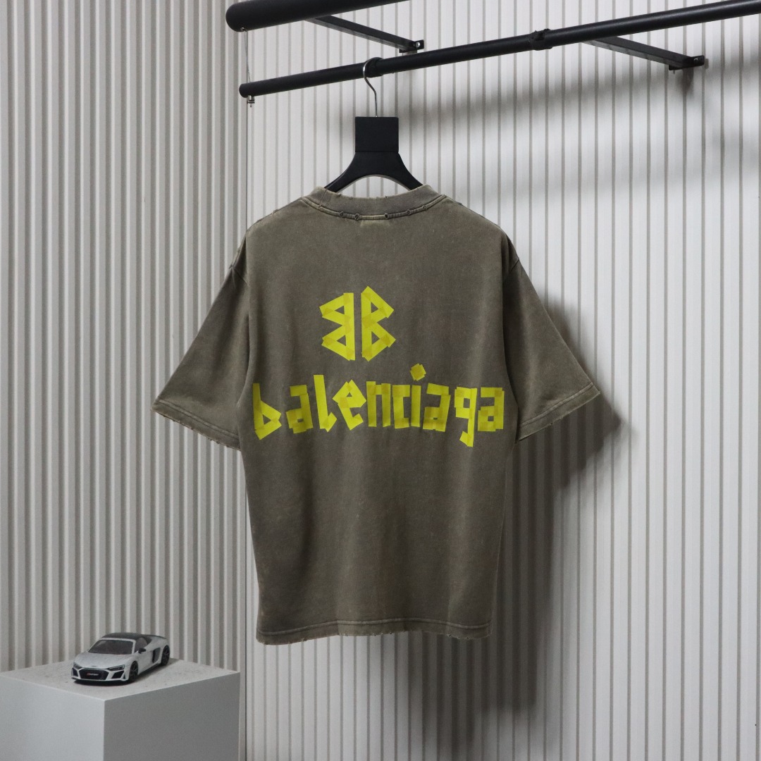 Balenciaga 25ss Washed Masking Tape Color Ripped Holes T-shirt Brown