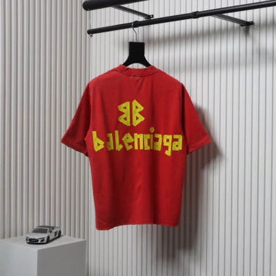 Balenciaga 25ss Washed Masking Tape Color Ripped Holes T-shirt Red 02