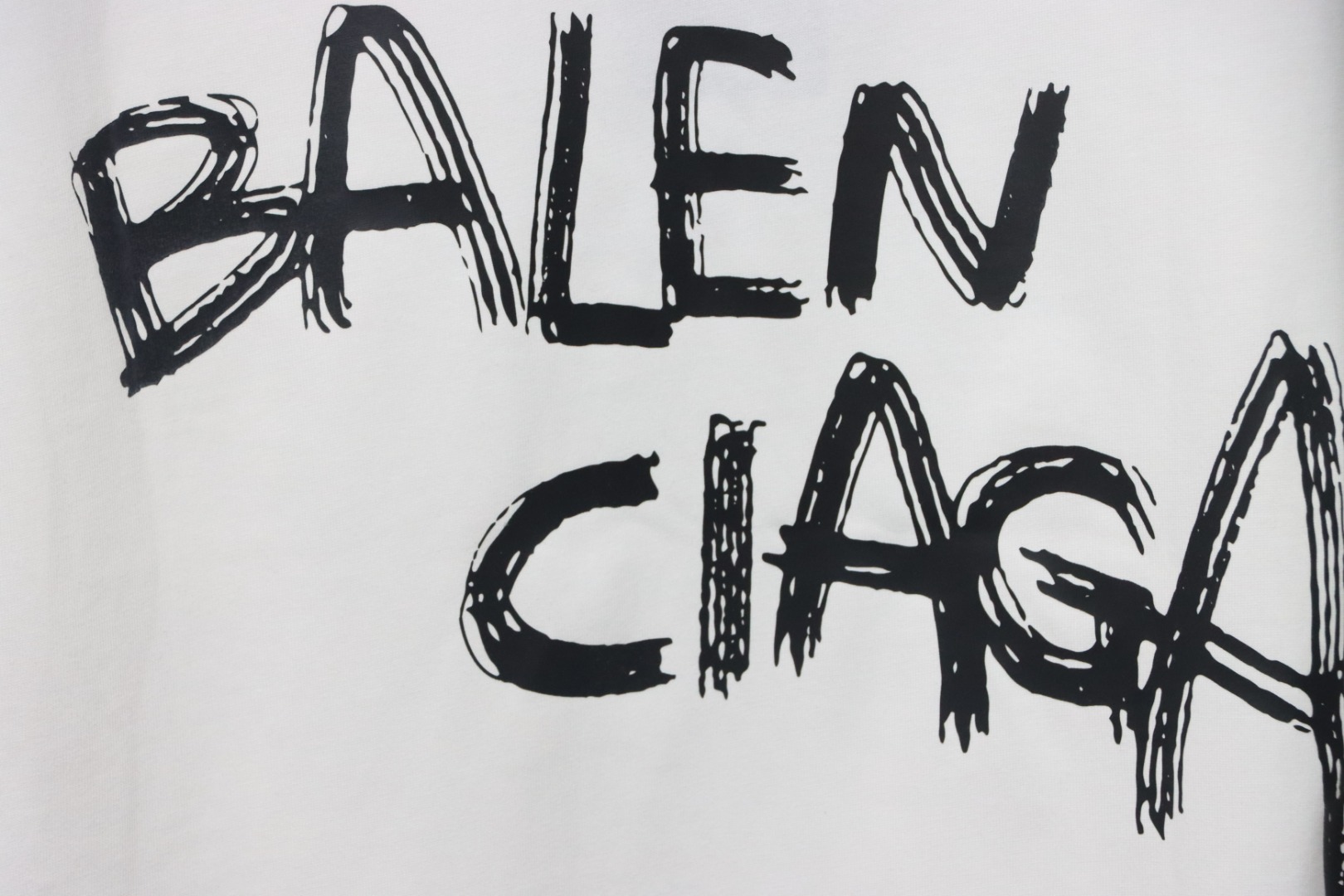 Balenciaga BLCG Misplaced Letter Print T-shirt  