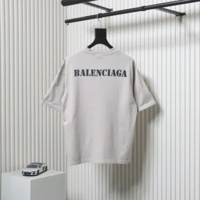 Balenciaga Blurred Inkjet Letters Front and Back  T-shirt White 02
