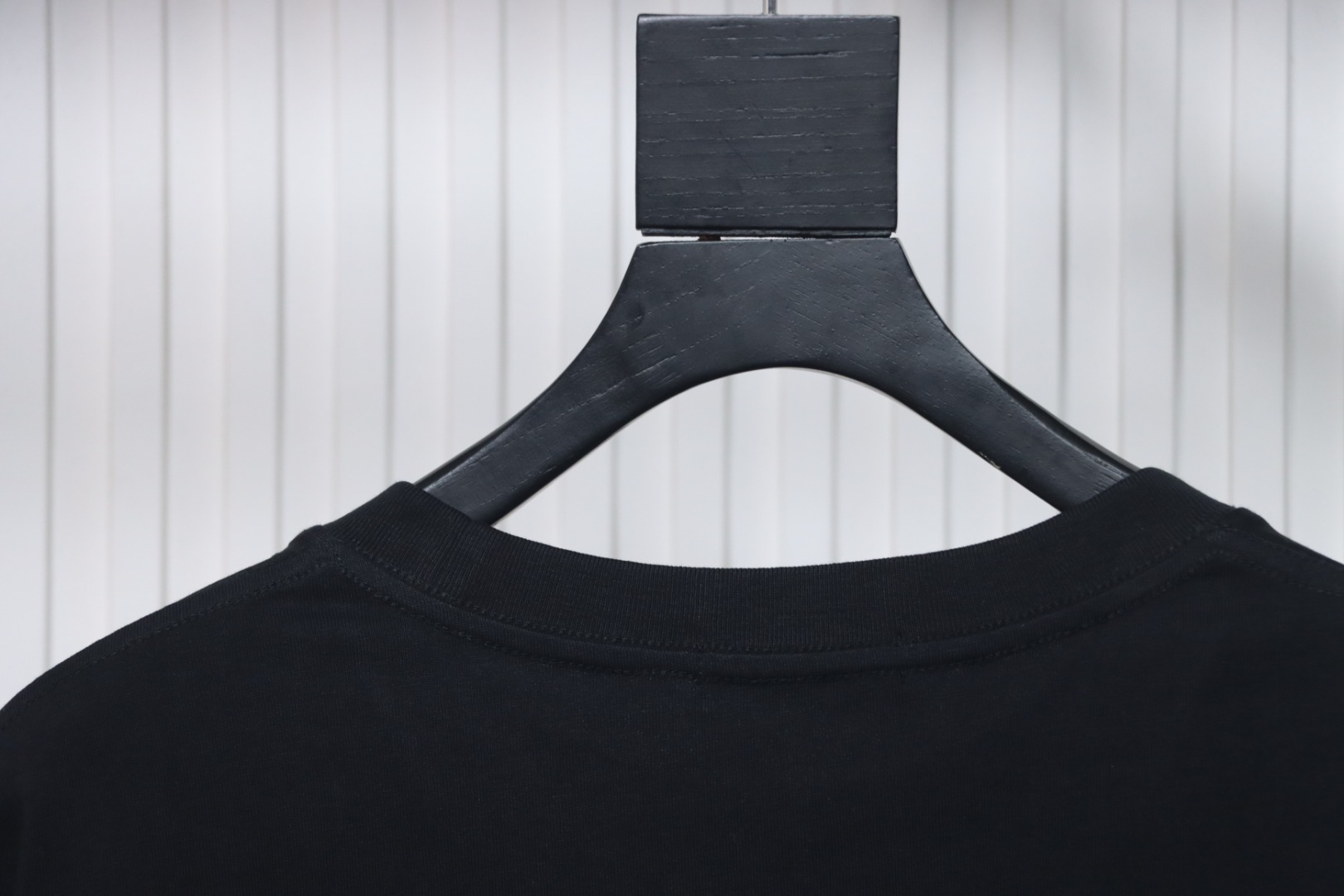 Balenciaga 24SS Signature Rhinestone Lettering T-shirt Black