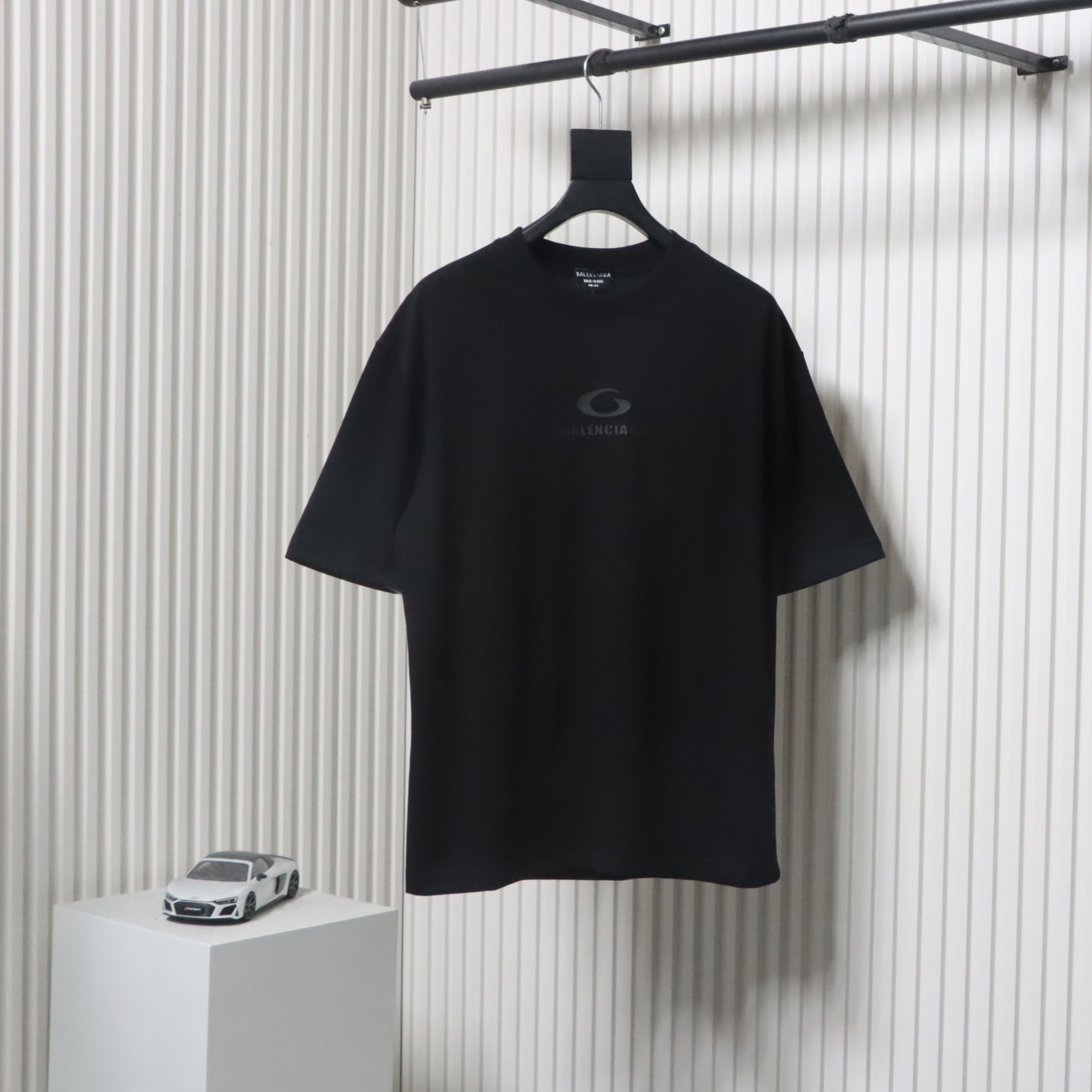 Balenciaga 25ss Circle Embossed Letter Logo T-shirt Black