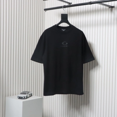 Balenciaga 25ss Circle Embossed Letter Logo T-shirt Black 01