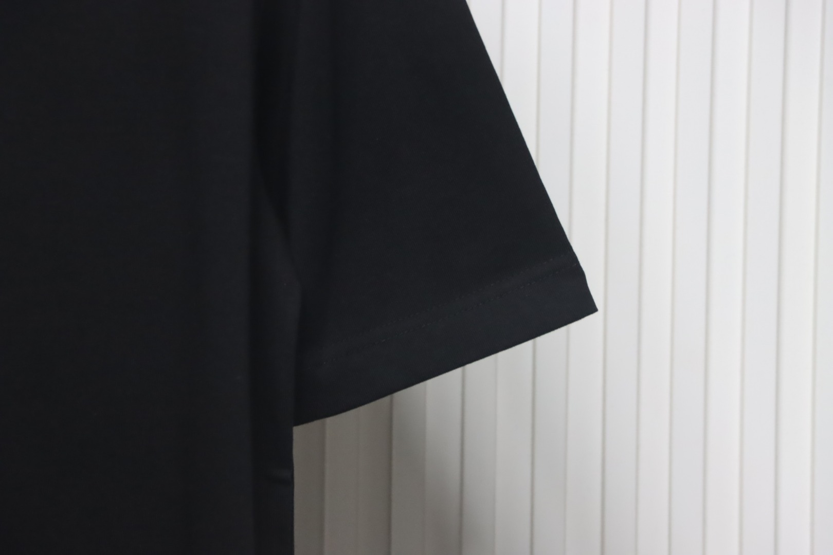 Balenciaga 25ss Circle Embossed Letter Logo T-shirt Black