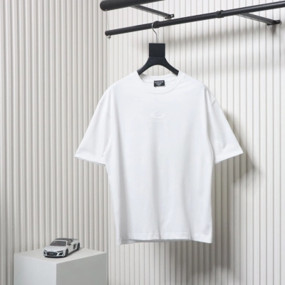 Balenciaga 25ss Circle Embossed Letter Logo T-shirt White 01