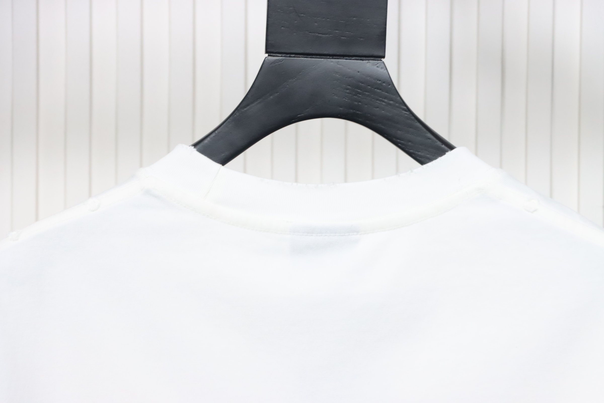 Balenciaga 25ss Lock Letter Embroidery Inkjet T-shirt