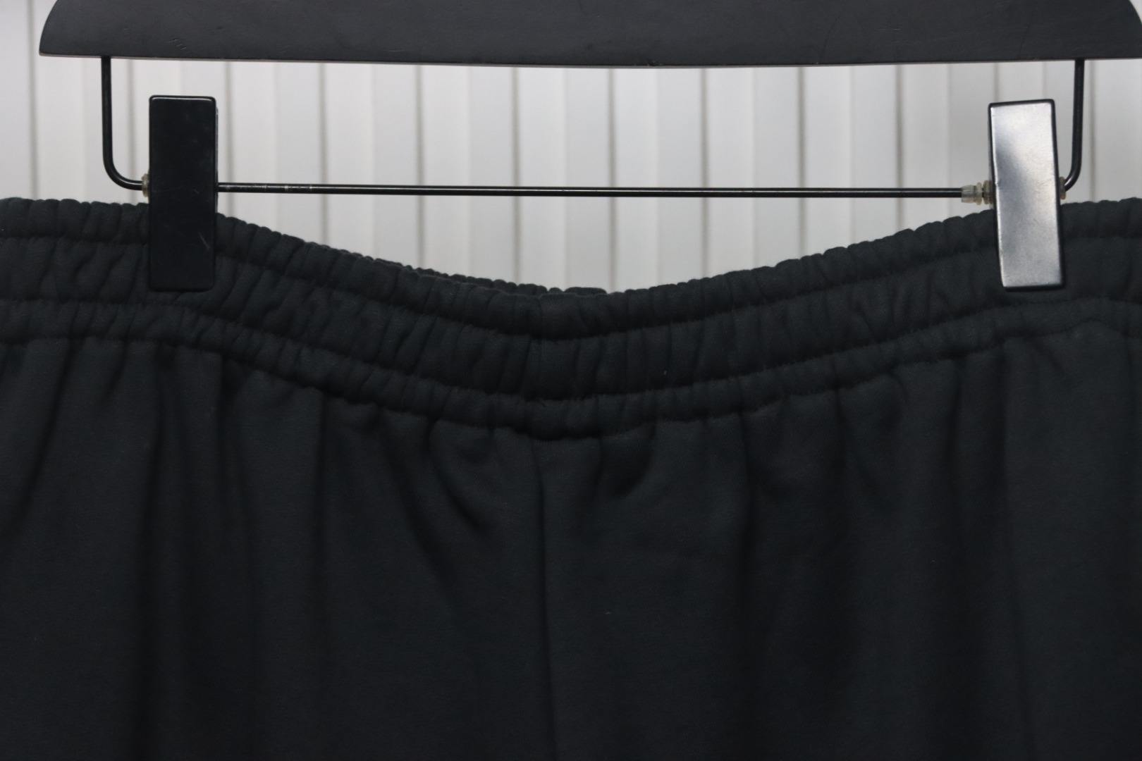 Balenciaga 25ss Tear Tape Lettering Embroidered Shorts