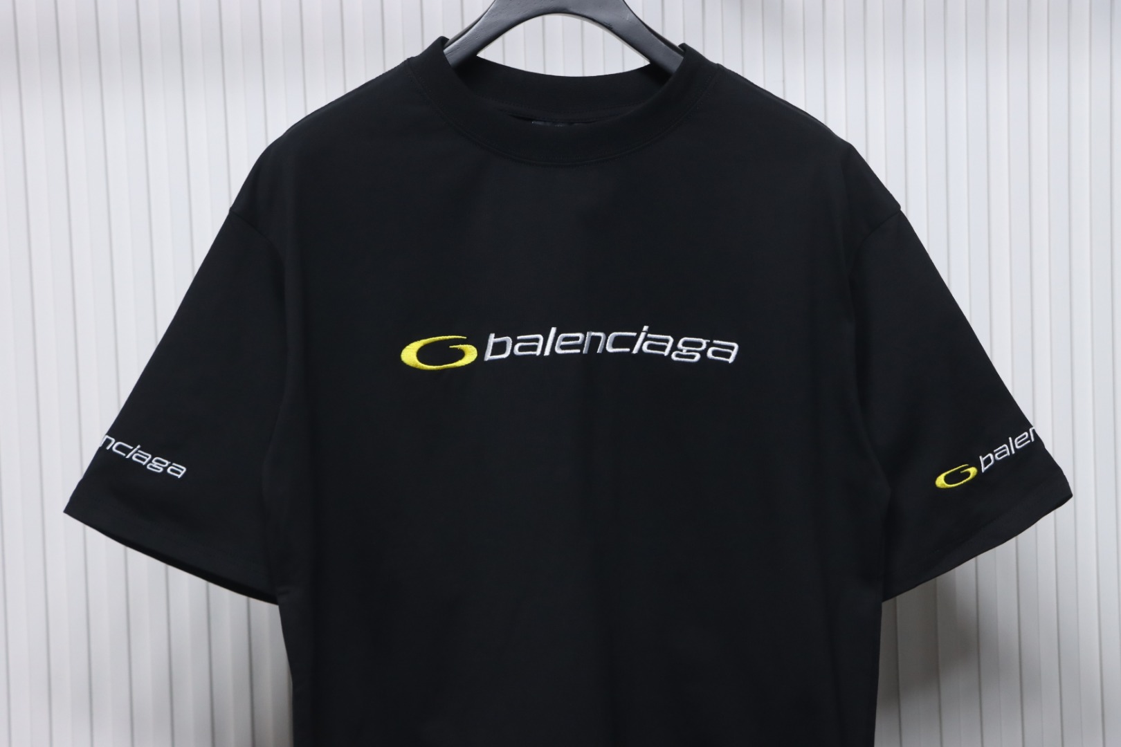 Balenciaga 25ss TRACKSUIT LOGO Outline Embroidery T-shirt Black