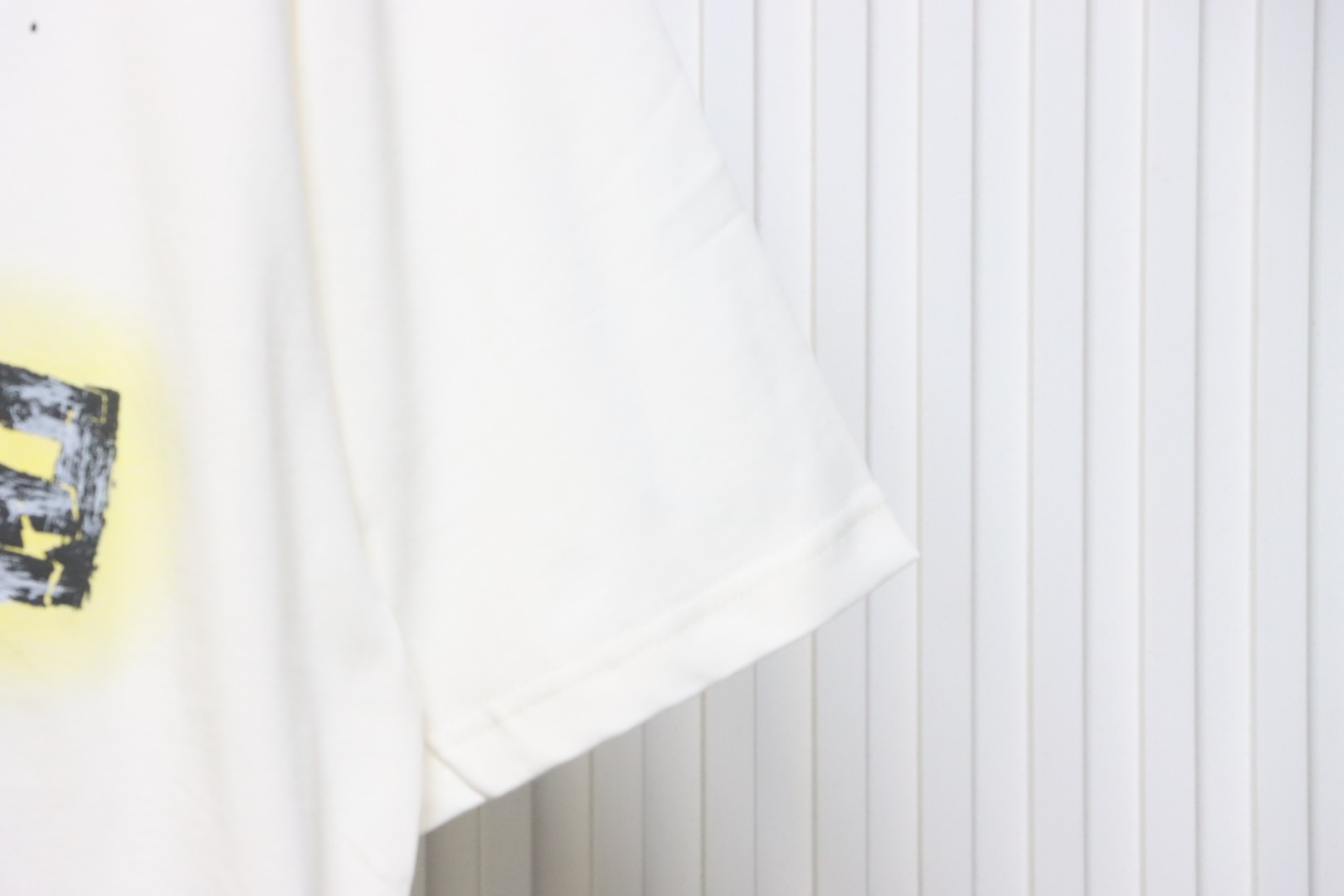 Balenciaga Hand-painted BB Letters Printed Round Neck T-shirt