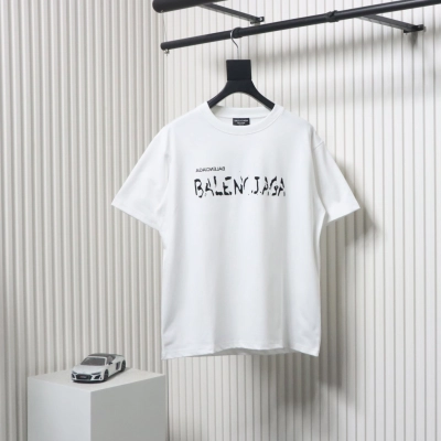 Balenciaga Mottled Letter Flocking Print T-shirt  01