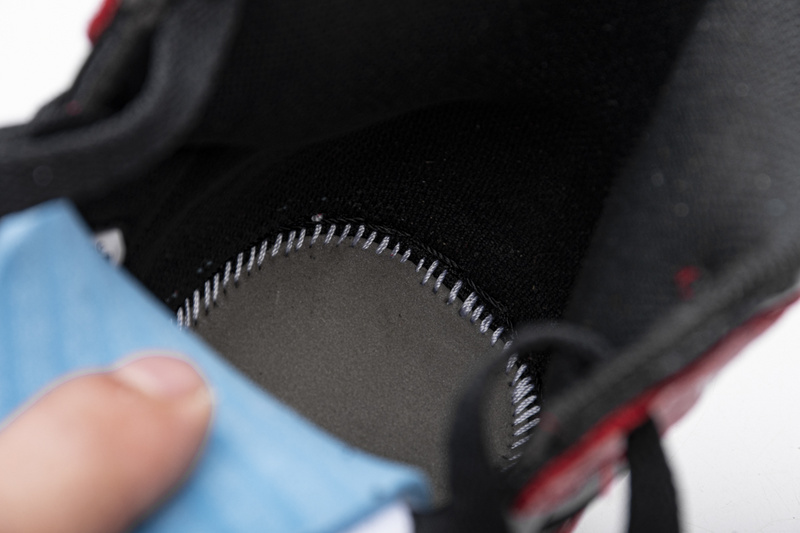 TOP Version Air Jordan 1 High Banned 555088-001 