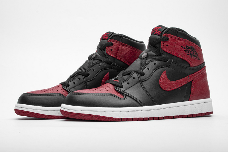 TOP Version Air Jordan 1 High Banned 555088-001 