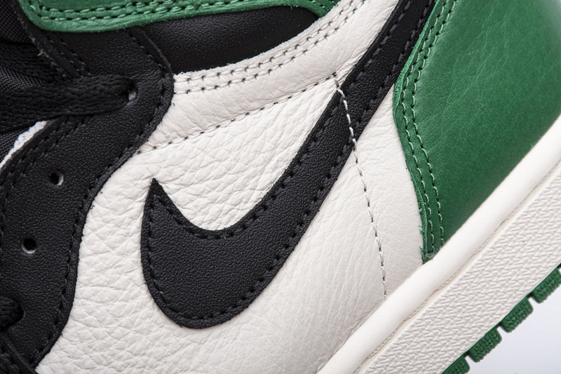 TOP Version Air Jordan 1 High OG Pine Green 555088-302