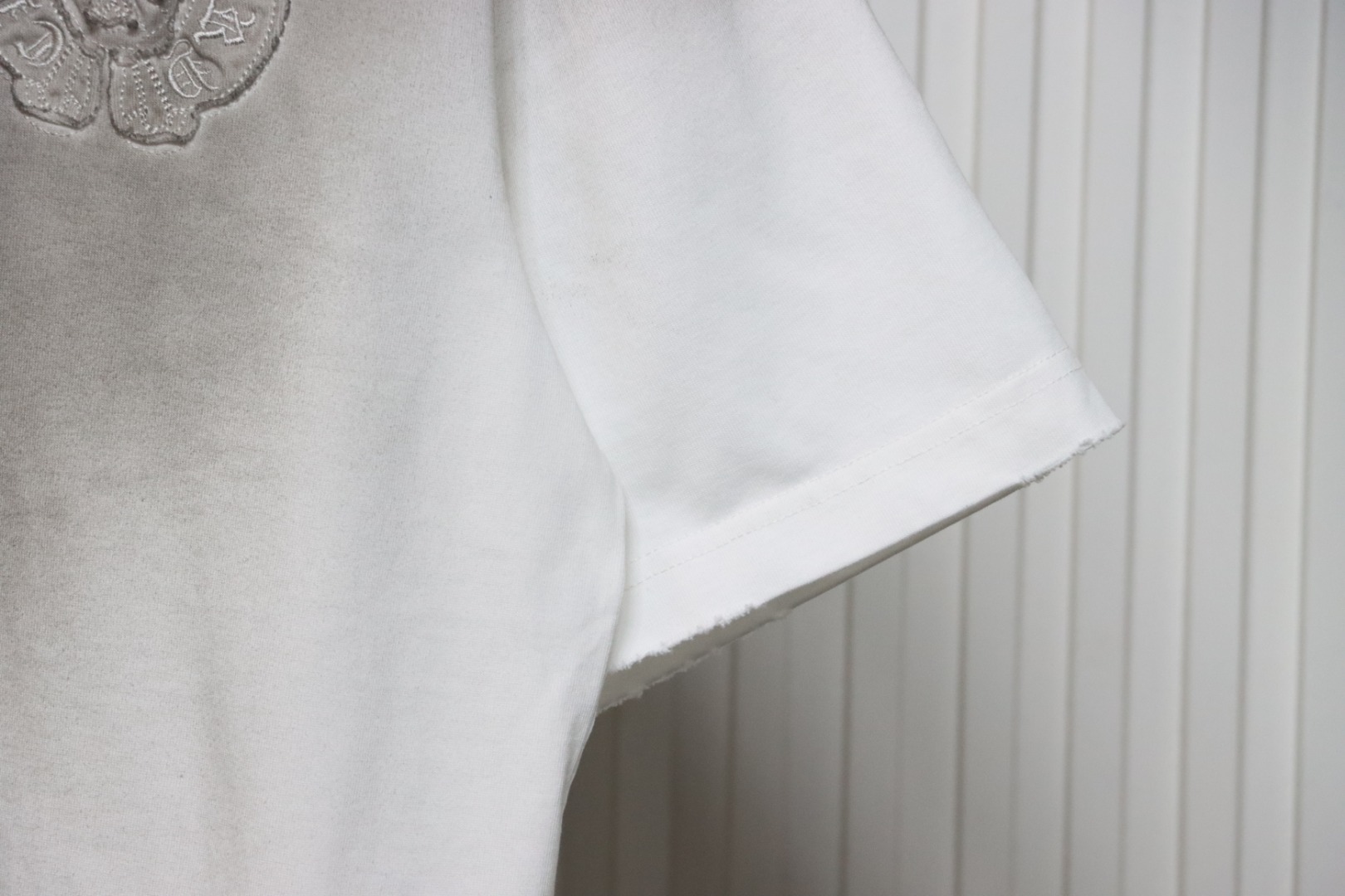 Chrome Hearts 25ss Horseshoe Patch Embroidery Burnout Washed Holes T-shirt White