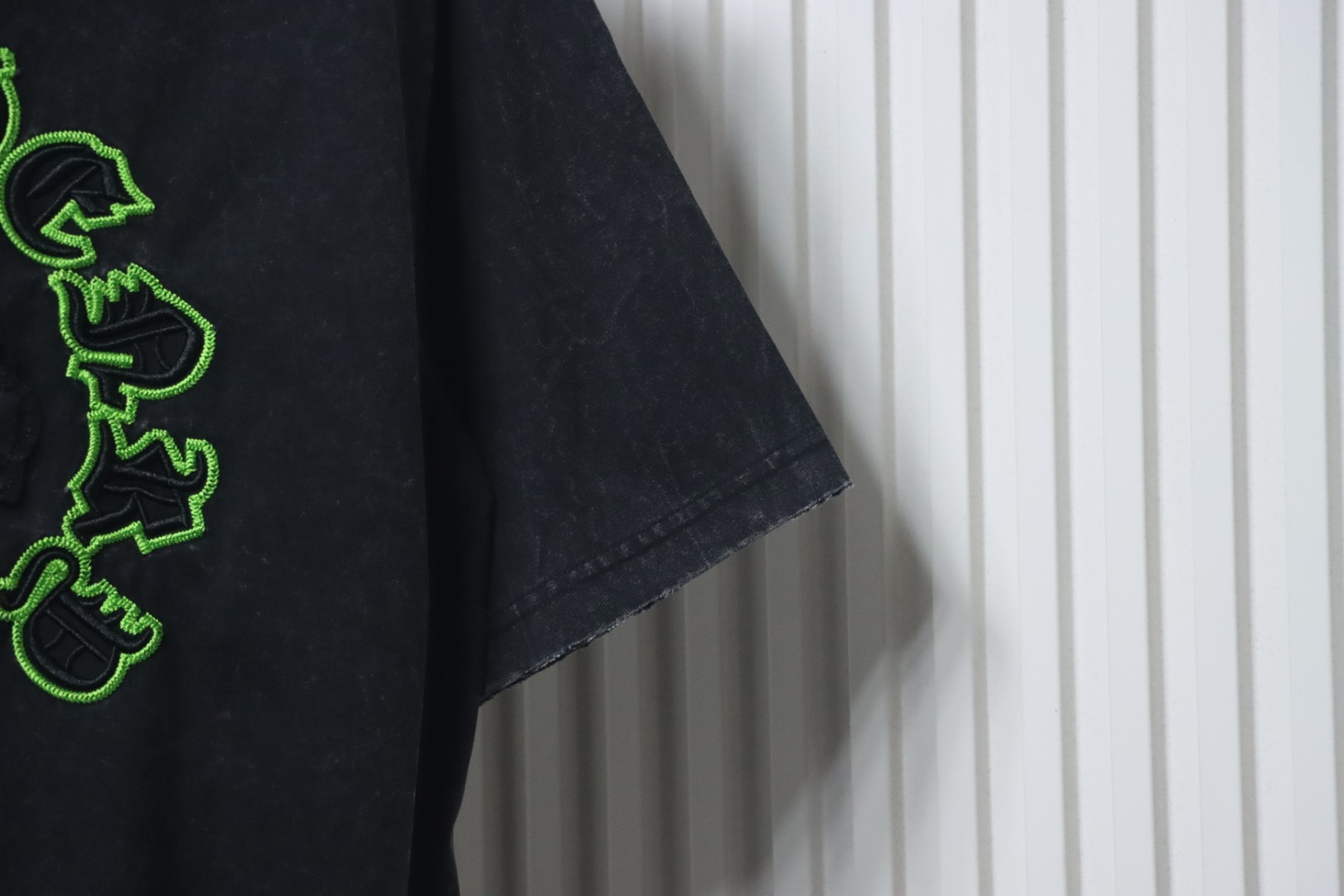 Chrome Hearts 25ss Sanskrit Horseshoe Cross Patch Embroidered Washed T-shirt Black