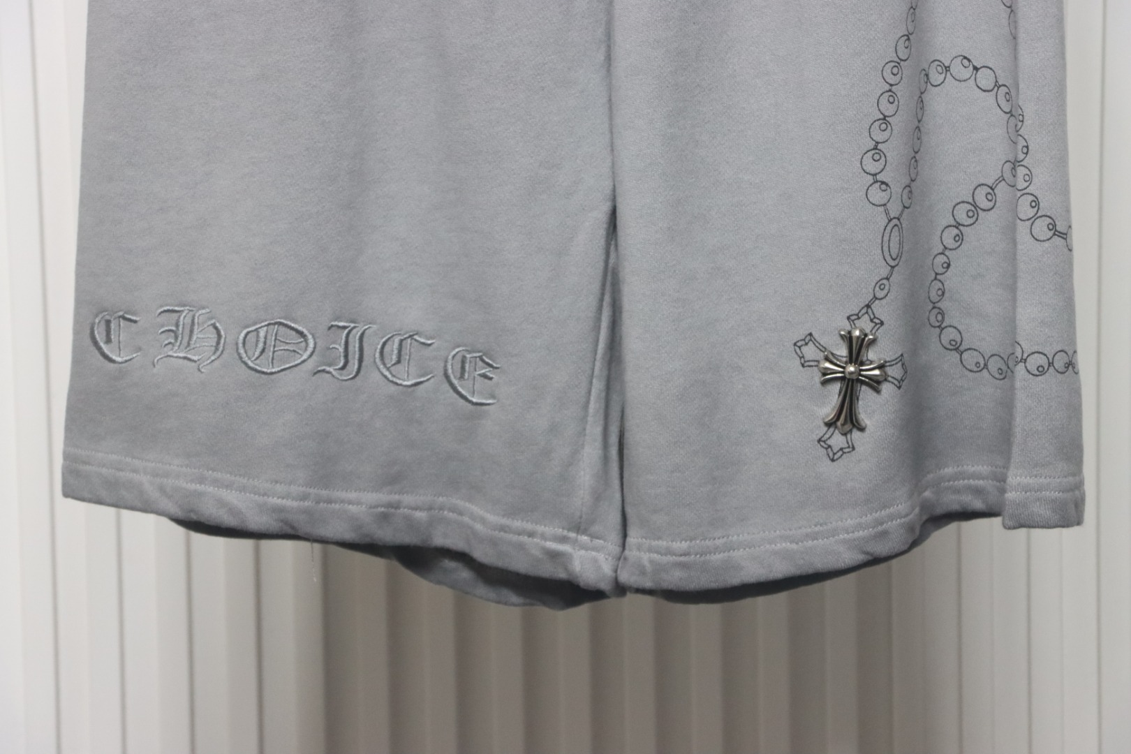 Chrome Hearts Cotton Distressed Print Embroidered Hardware Shorts Grey