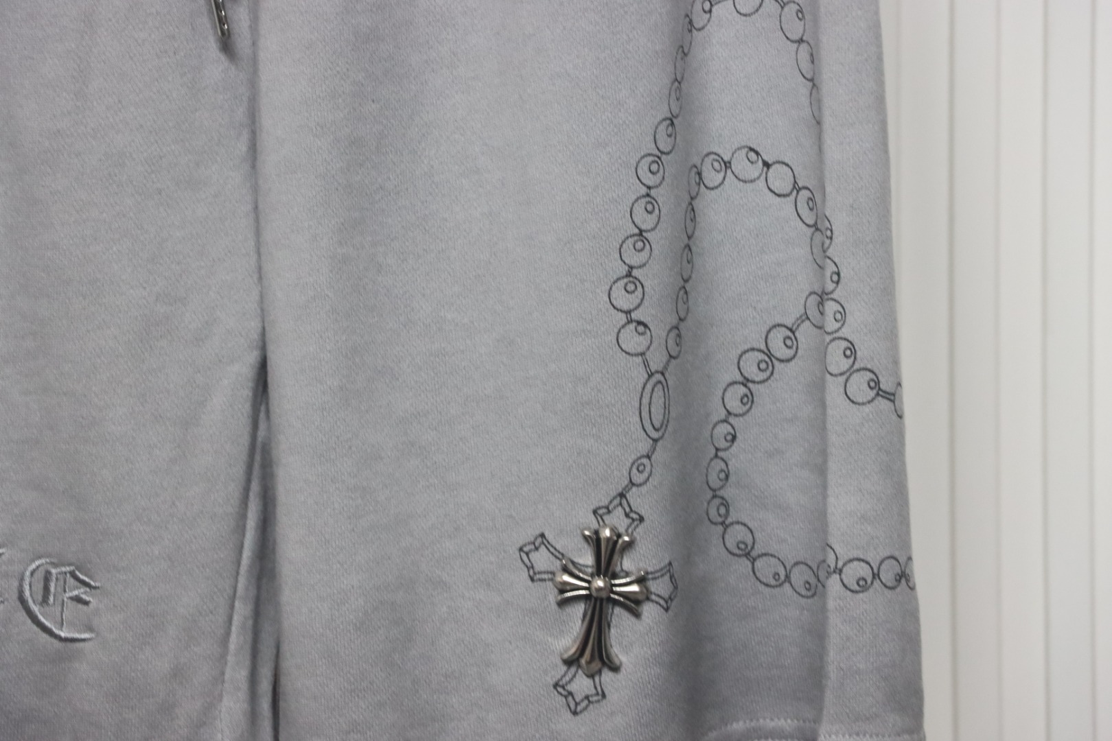 Chrome Hearts Cotton Distressed Print Embroidered Hardware Shorts Grey