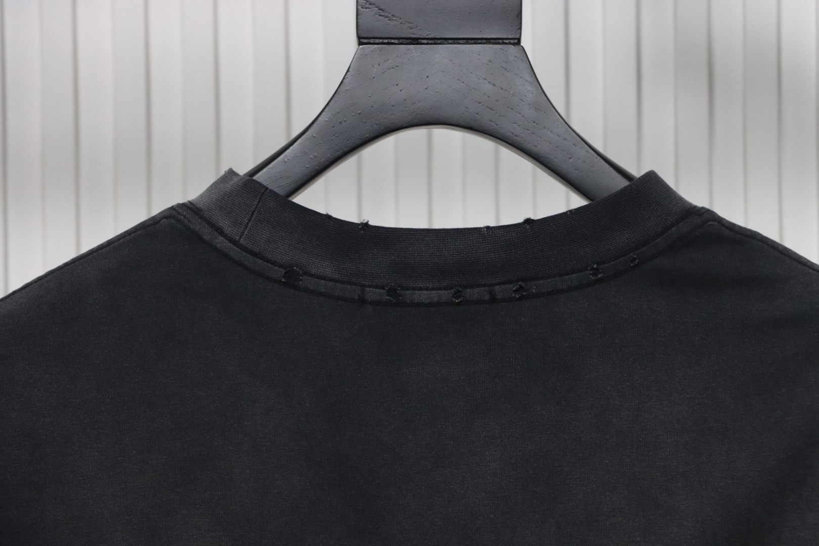 Chrome Hearts 25ss Cross Patch Embroidery Washed Holes T-shirt Black