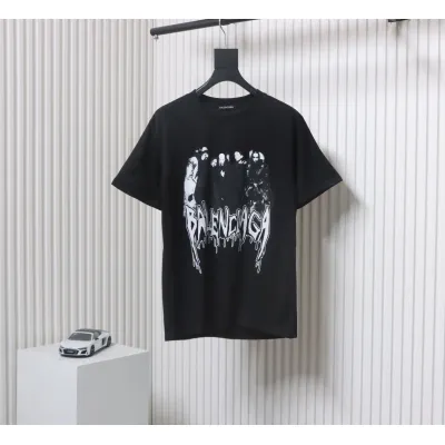 Balenciaga Vintage Washed Distressed T-shirt Black 01