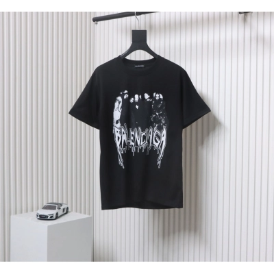 Balenciaga Vintage Washed Distressed T-shirt Black 01