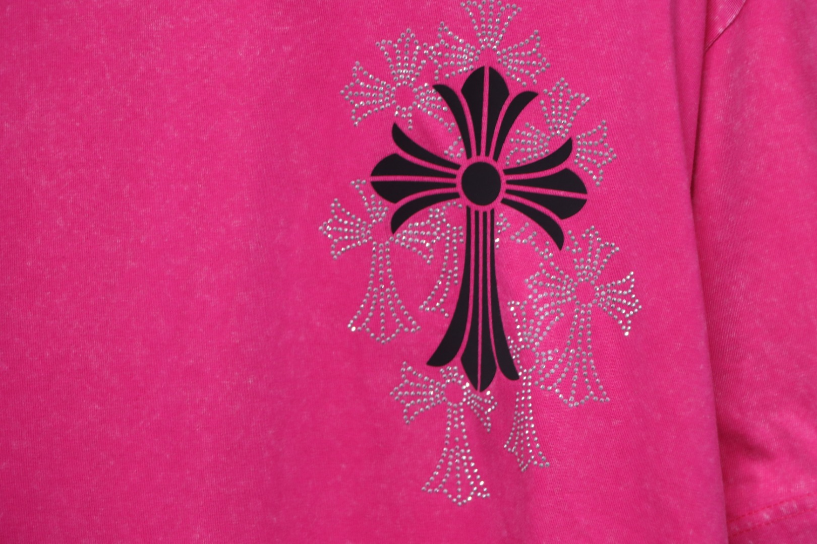 Chrome Hearts 25ss Hot Diamond Cross Water T-shirt Rose Red