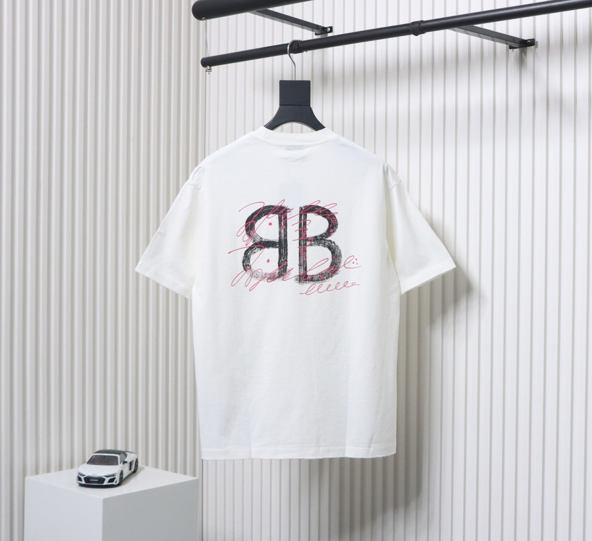 Balenciaga 25ss Letter Double B Hand-painted Washed Hole T-shirt White
