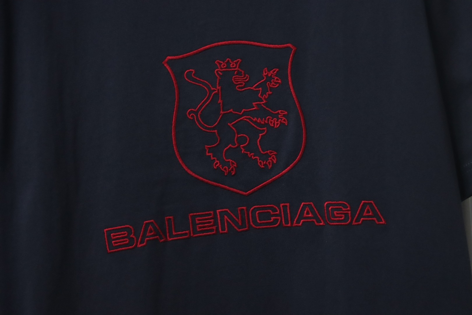 Balenciaga 25ss LION CLUB Embroidered Logo T-shirt Navy