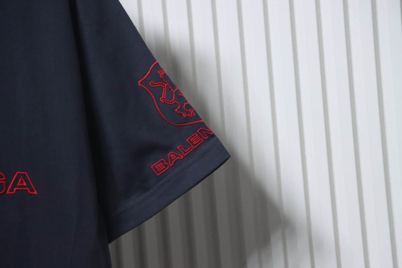 Balenciaga 25ss LION CLUB Embroidered Logo T-shirt Navy