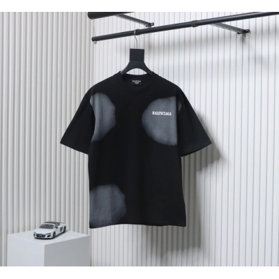 Balenciaga 25ss Mottled Multi-line Lettering On The Back T-shirt Black 01