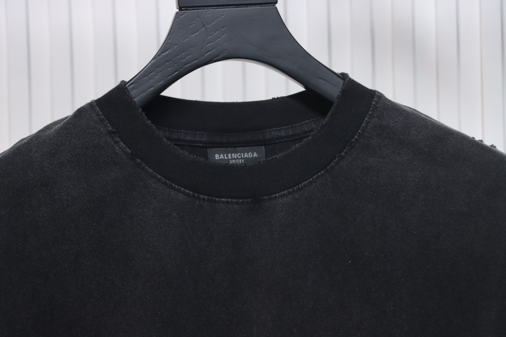 Balenciaga 25ss Reverse Letter Double B Print Washed Holes T-shirt Black