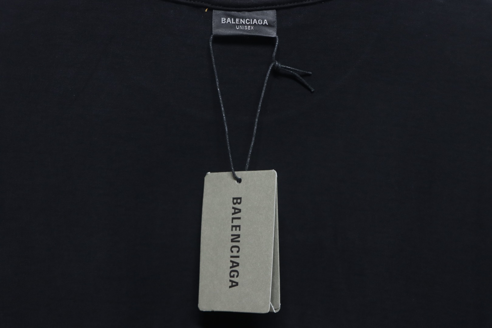 Balenciaga 25ss Valentine's Day Limited Edition Heart Slogan Ripped T-shirt Black