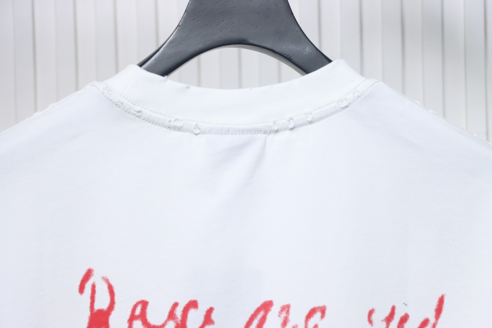 Balenciaga 25ss Valentine's Day Limited Edition Heart Slogan Ripped T-shirt White