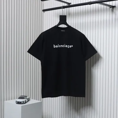 Balenciaga BLCG 24ss Small R Logo Print T-Shirt Black 01