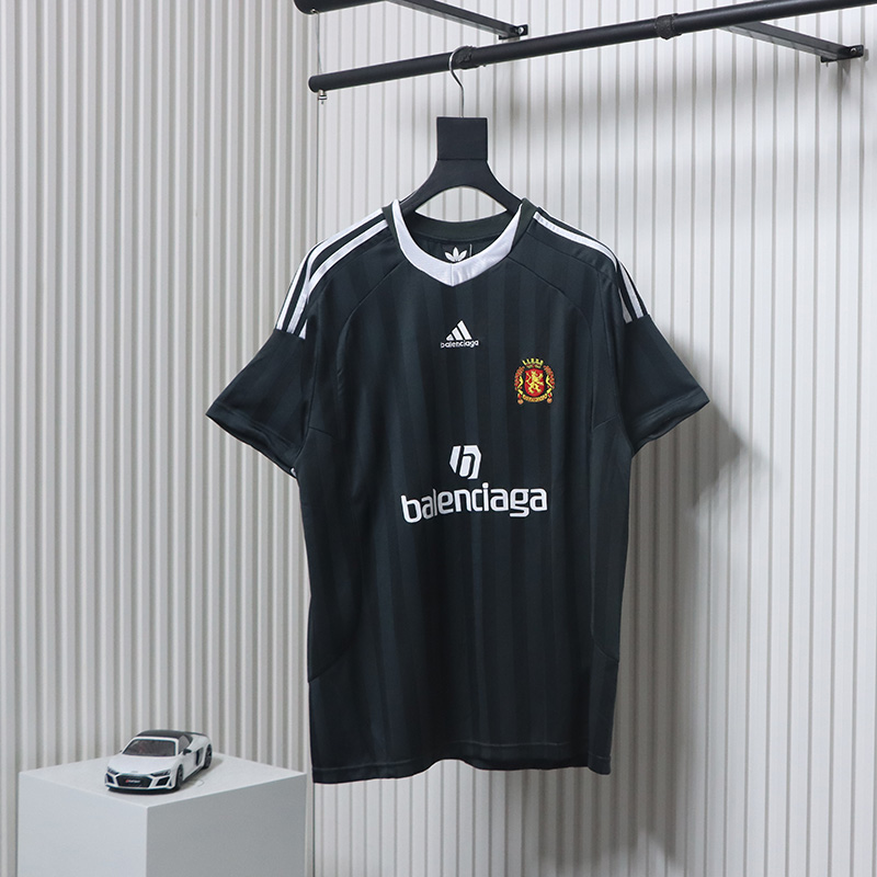 Balenciaga Co-branded AD Manchester United jersey T-shirt Black