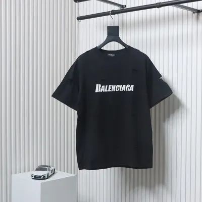 Balenciaga Distressed T-Shirt Black 01