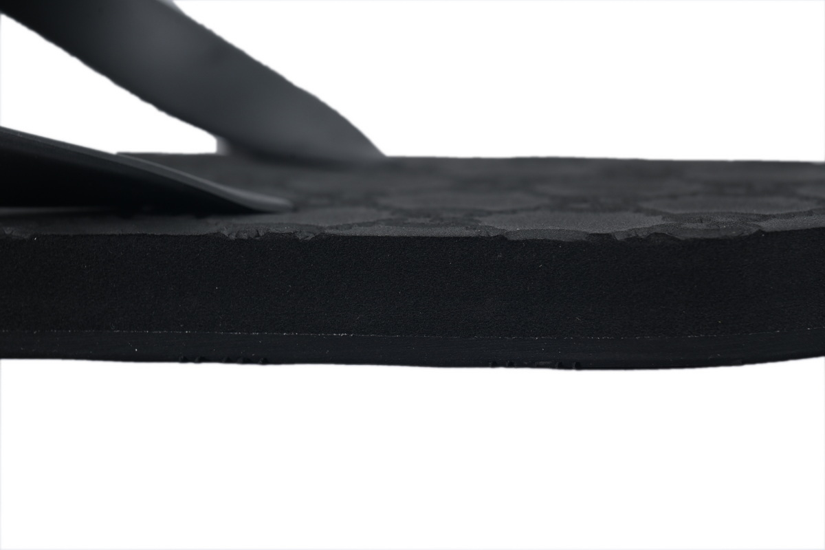 Gucci Slippers Gold Printed Black